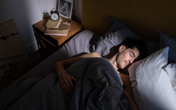 How to get a good night's sleep? Health and wellness experts share tips (Ron Lach) How to get a good night's sleep? Health and wellness experts share tips (Ron Lach)
