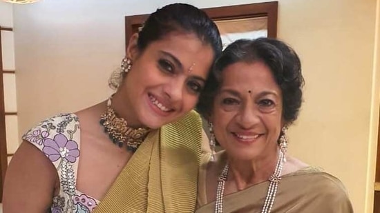 Kajol is the elder daughter of Tanuja and Shomu Mukherjee.