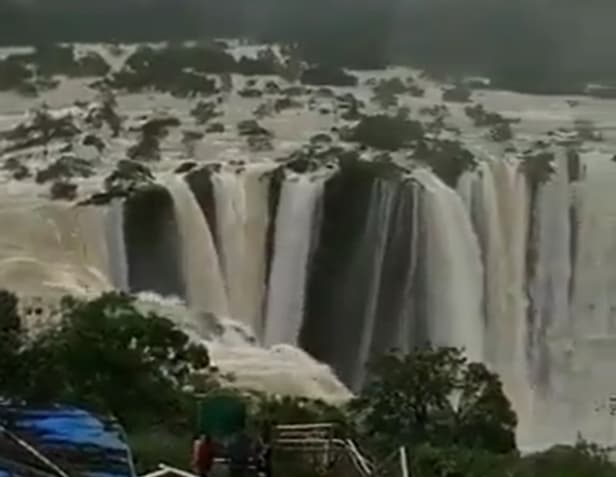 The famous Jog falls in Shivamogga district, Karnataka. (Image source: Screengrab of Twitter video/ErikSolheim) The famous Jog falls in Shivamogga district, Karnataka. (Image source: Screengrab of Twitter video/ErikSolheim)