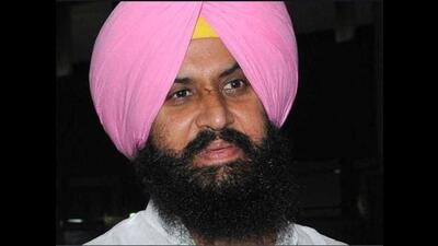 Simarjeet Singh Bains, a former MLA from Atam Nagar constituency and Lok Insaaf Party (LIP) chief, surrendered before a Ludhiana court in a rape case on Monday. (HT file photo)