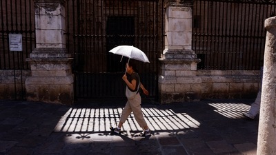 Temperatures were still several degrees cooler than the heatwave in parts of Spain and Portugal, where the mercury was set to soar past 40C. (REUTERS)