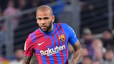 Dani Alves in action for Barcelona. (AFP) Dani Alves in action for Barcelona. (AFP)