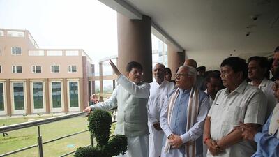 This is the 17th such campus of the country. Haryana chief minister Manohar Lal said the same marked another step forward towards the development of the state, adding that Union textiles minister Smriti Irani had laid the foundation stone of the institute back in December 2016. (HT PHOTO) This is the 17th such campus of the country. Haryana chief minister Manohar Lal said the same marked another step forward towards the development of the state, adding that Union textiles minister Smriti Irani had laid the foundation stone of the institute back in December 2016. (HT PHOTO)