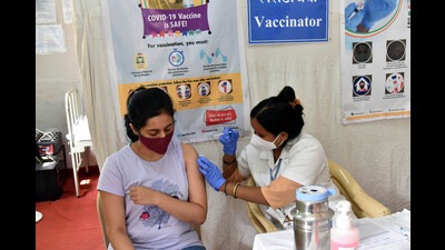 On Tuesday, Pune district reported three deaths due to Covid-19. So far, Covid deaths reported in the district are 20,552. (HT FILE PHOTO) On Tuesday, Pune district reported three deaths due to Covid-19. So far, Covid deaths reported in the district are 20,552. (HT FILE PHOTO)