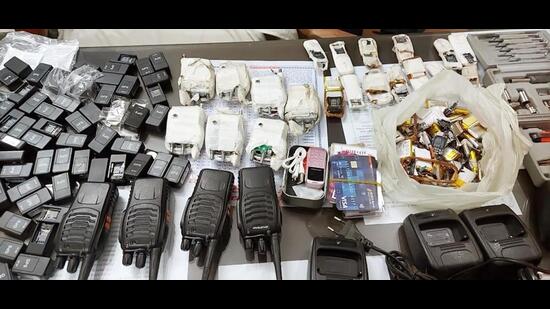 Gadgets seized by EoU officials in Patna on May 15. (HT Photo) Gadgets seized by EoU officials in Patna on May 15. (HT Photo)