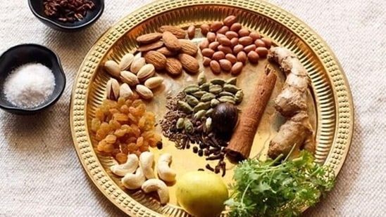 Fruits, dry fruits, nuts, sabudana, singhara atta, rajgeer flour, bottle gourd, potato, sweet potato, milk, paneer, ghee can be consumed during fast.(Pinterest)