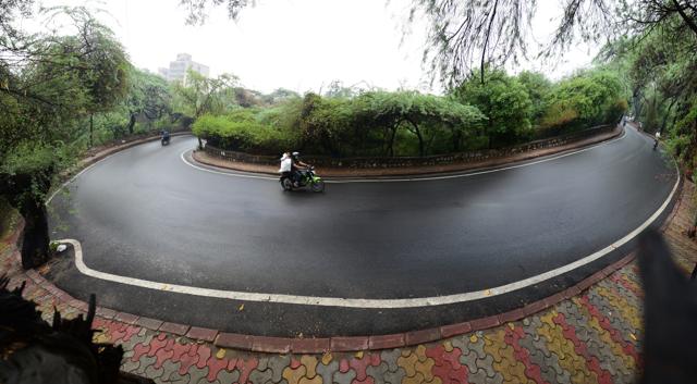 The North Ridge Stretch is a popular spot among students given its surroundings and proximity to the North Campus. (Photo: Manish Rajput/HT)