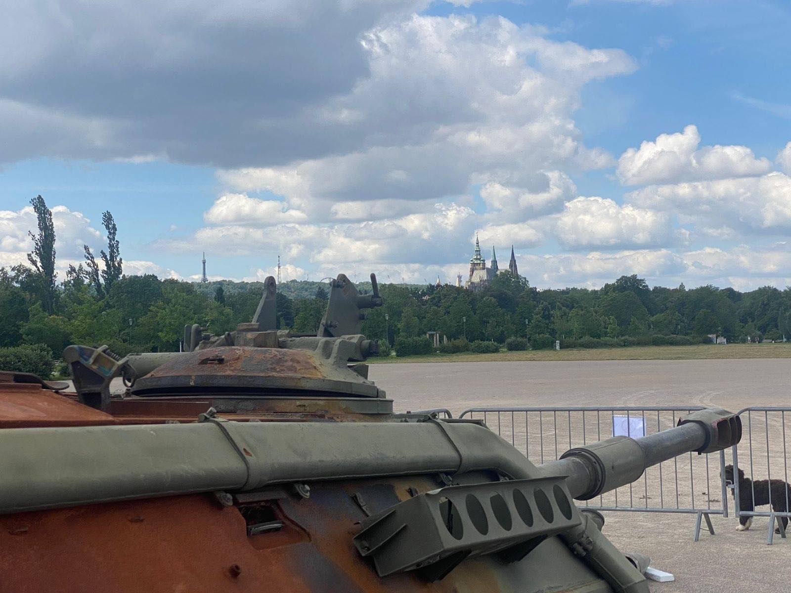 The display includes a damaged Russian T-90 tank.(Twitter / @DefenceU) The display includes a damaged Russian T-90 tank.(Twitter / @DefenceU)