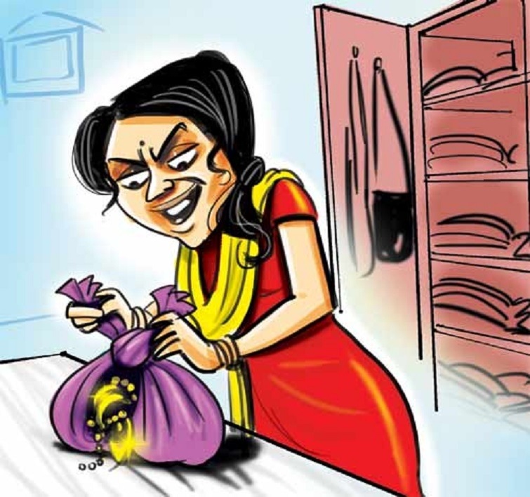 A trio posing as housemaids used Facebook to enter houses and steal valuables. (Image source: The Hitavada) A trio posing as housemaids used Facebook to enter houses and steal valuables. (Image source: The Hitavada)