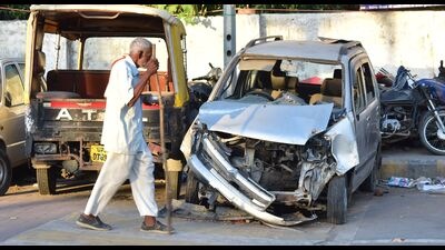 A car damaged in a road accident near the Baihrana police outpost of Prayagraj. (HT) A car damaged in a road accident near the Baihrana police outpost of Prayagraj. (HT)