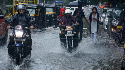 Officials of Kulgaon Badlapur Municipal Corporation said that their team is spreading awareness among the residents and pedestrians to be safe. (PTI)