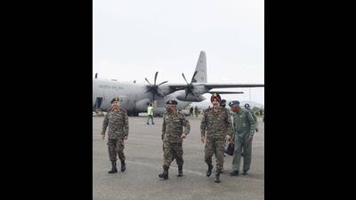 Army chief General Manoj Pande (centre) in the new combat uniform. (Credit: Indian Army) Army chief General Manoj Pande (centre) in the new combat uniform. (Credit: Indian Army)
