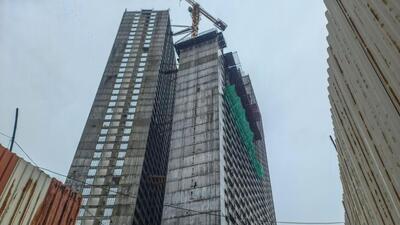The Shaikhs said that they had bought a flat in South Tower, a property which is being developed at Saat Rasta near Mahalaxmi station (Pratik Chorge/HT PHOTO) The Shaikhs said that they had bought a flat in South Tower, a property which is being developed at Saat Rasta near Mahalaxmi station (Pratik Chorge/HT PHOTO)