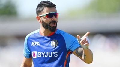 India batter Virat Kohli warms up (Getty Images)