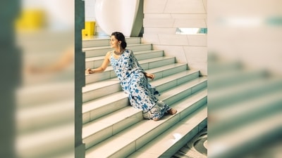 Taapsee Pannu matched her attire with oxidised silver jewellery that comprised of a choker and flower earrings. (Instagram/@taapsee) Taapsee Pannu matched her attire with oxidised silver jewellery that comprised of a choker and flower earrings. (Instagram/@taapsee)