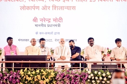 Prime Minister Modi and Jharkhand CM, Hemant Soren. Both the JMM and its principal ally, the Congress, publicly claim that that there is nothing unusual in the CM’s recent actions.