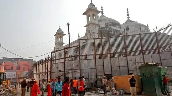 A lower court had ordered a video survey of the Gyanvapi complex and the Hindu side claimed a ‘Shivling’ was found during the exercise. (File Photo) A lower court had ordered a video survey of the Gyanvapi complex and the Hindu side claimed a ‘Shivling’ was found during the exercise. (File Photo)