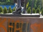 Pro-Khalistan message on the pedestal of the Gandhi statue which was vandalised on Wednesday. (HT photo)