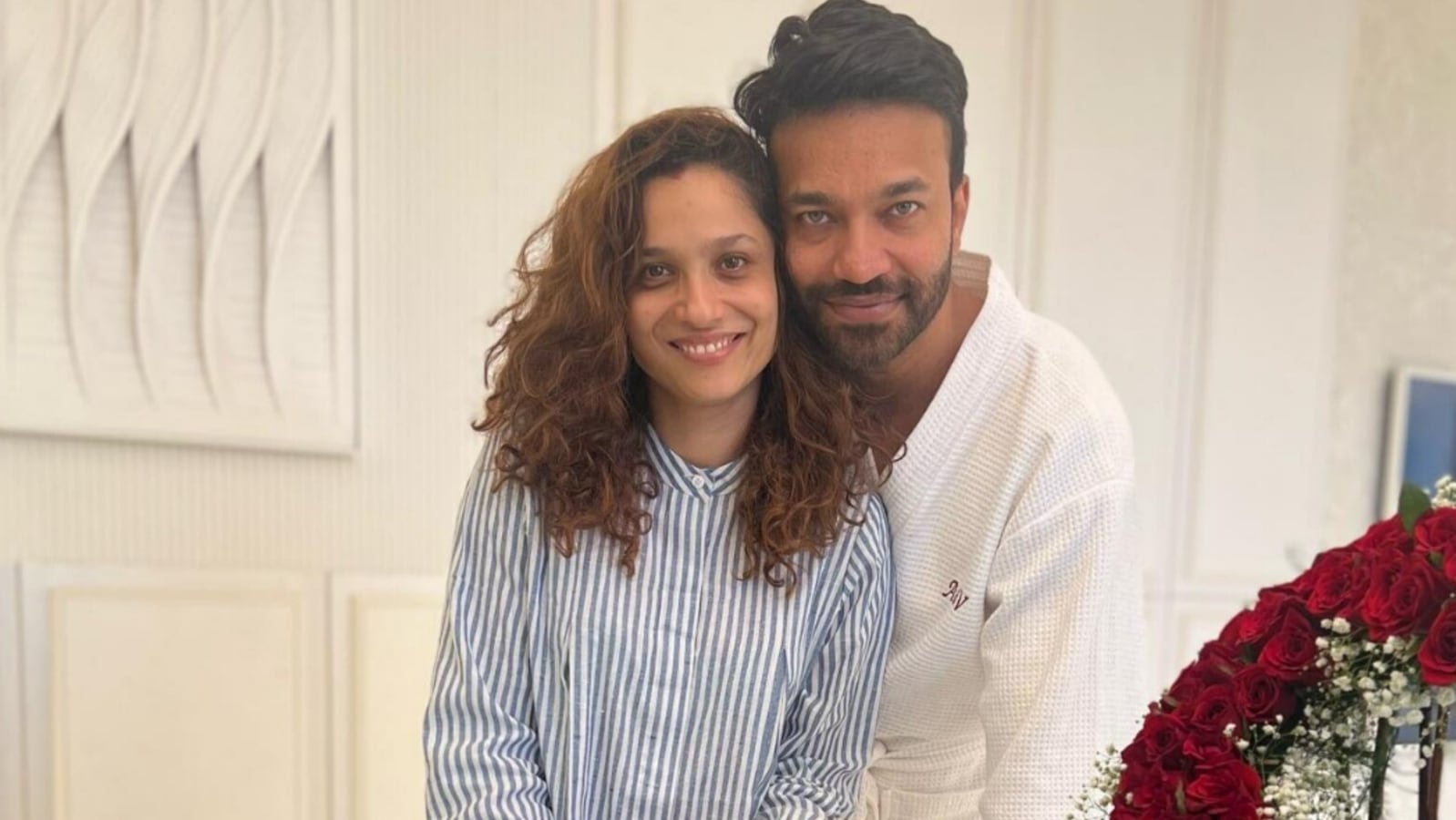 Ankita Lokhande and Vicky Jain cut cake as they celebrate six months of marriage; See pics