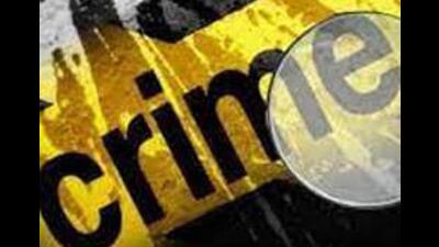 In the meantime, Haibowal police arrested a drug peddler, identified as Mandeep Singh of Laddian Khurd village and recovered 2.50 kg poppy husk from his possession. The accused was arrested at T-point in the village on Ladhowal road in Ludhiana> (HT FILE)