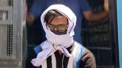Alt News co-founder Mohammad Zubair being produced in a Sitapur court. (ANI) (HT_PRINT) Alt News co-founder Mohammad Zubair being produced in a Sitapur court. (ANI) (HT_PRINT)