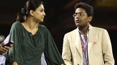 Lalit Modi announced on social media that he is dating Sushmita Sen.