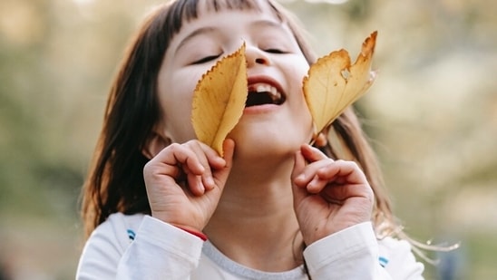 Give gentle reminders: When you need to discipline your child, it's best to avoid harsh tones and reprimands. That's because highly sensitive children are already tough on themselves. They are their own worst critics, so giving your children harsh discipline may lead to an outburst or tantrum. Giving gentle reminders is a better way to approach discipline.(Pexels)