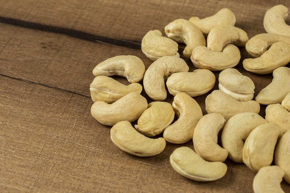 Nutritionist Bhakti Kapoor in her recent Instagram post talks about the benefits of cashew in balancing hormones in women. (Pixabay) Nutritionist Bhakti Kapoor in her recent Instagram post talks about the benefits of cashew in balancing hormones in women. (Pixabay)