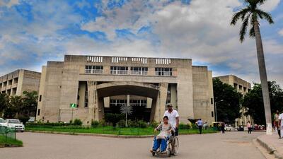 PGIMER Chandigarh is aiming to increase its score by starting an MBBS course. (HT Photo)