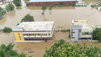 After a gap of nearly 32 years, the temple town of Bhadrachalam in Telangana’s Bhadradri Kothagudem district has been marooned in flood waters, as the water level in the Godavari river touched 70 ft by Friday evening. (HT Photo) After a gap of nearly 32 years, the temple town of Bhadrachalam in Telangana’s Bhadradri Kothagudem district has been marooned in flood waters, as the water level in the Godavari river touched 70 ft by Friday evening. (HT Photo)
