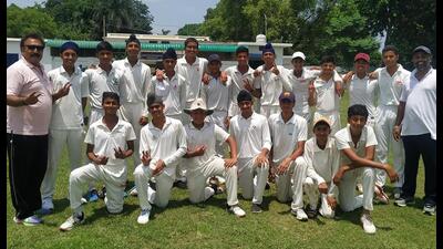 Ludhiana cricket team in a jubilant mood after winning the match against Nawanshahr in the Inter-District Cricket tournament. (HT PHOTO)