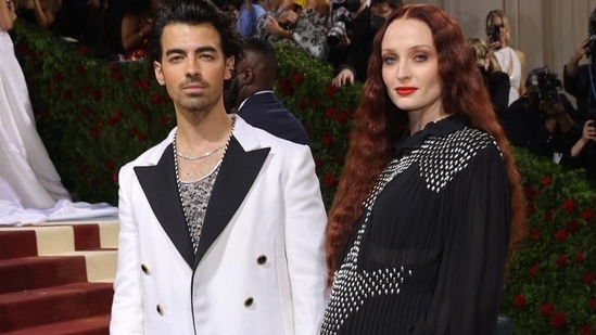 Joe Jonas & Sophie Turner Arrive on the Met Gala Red Carpet