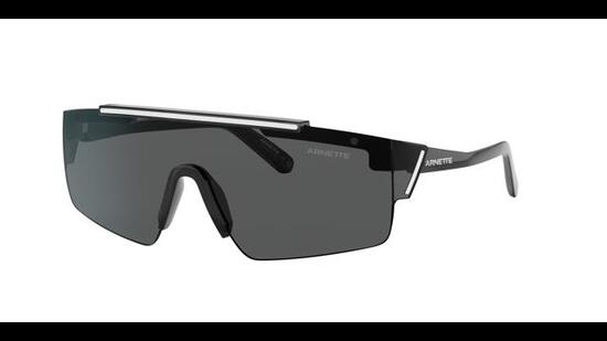 When outdoor, sport an urban and futuristic pair of sunglasses for overall protection from the sun (The edgy black and silver Deimos sunglasses by Arnette) When outdoor, sport an urban and futuristic pair of sunglasses for overall protection from the sun (The edgy black and silver Deimos sunglasses by Arnette)