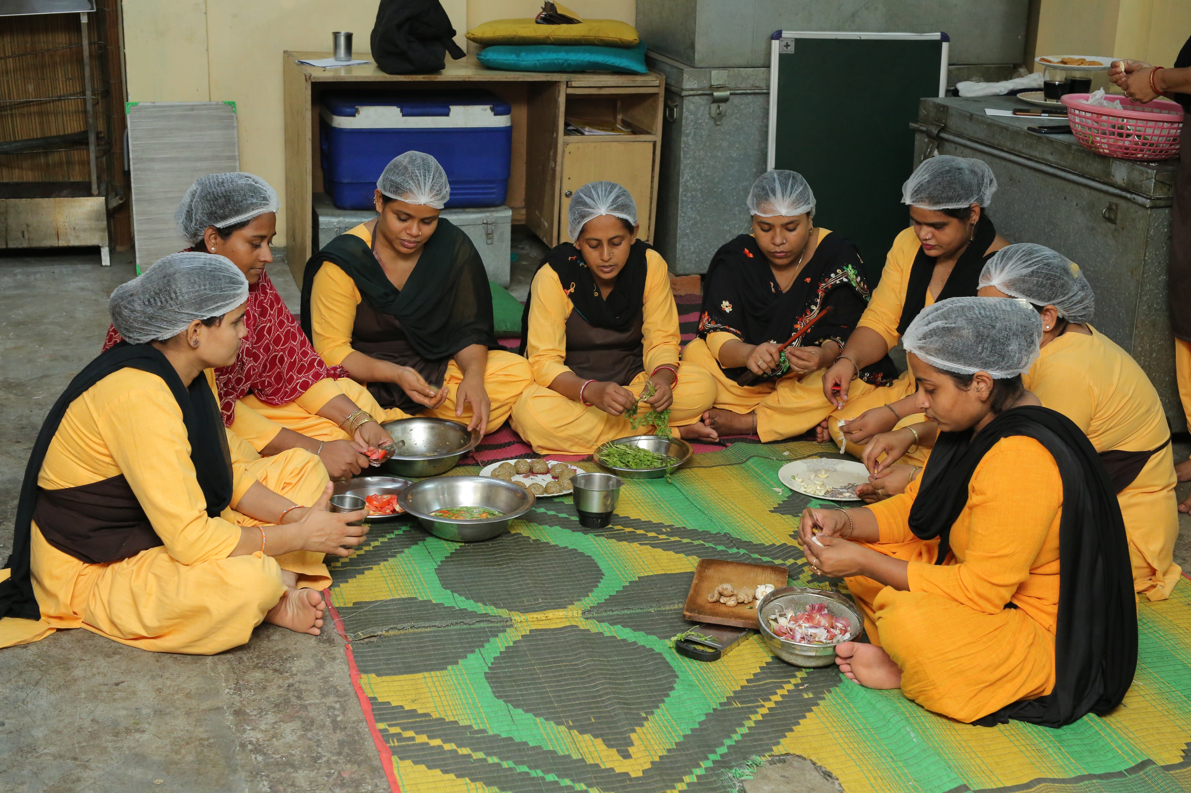 Members of Zaika-e-Nizamuddin (Photo: Manoj Verma/HT) Members of Zaika-e-Nizamuddin (Photo: Manoj Verma/HT)