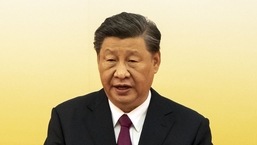 Xi met with leaders of the Xinjiang Production and Construction Corps.