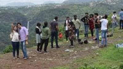 To avoid such miscreants, Pune rural police has deployed a special police force at Bhimashankar to monitor the situation and to avoid such incidences. (HT PHOTO)