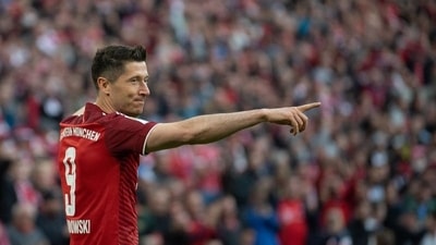 Robert Lewandowski (REUTERS)