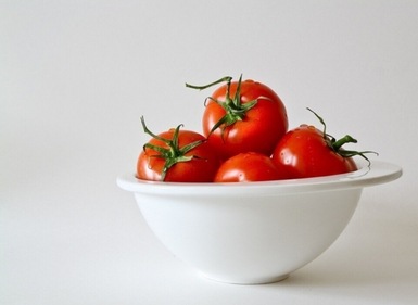 Tomatoes Tomatoes