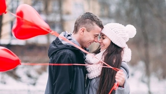 Do you think your partner is too sensitive and is more empathetic than most people you know? You may be dating a highly sensitive person. Highly sensitive people are overwhelmed by sensory stimuli and feel things more deeply than others. There are several benefits of dating a highly sensitive person explained by a psychologist.(Pixabay)