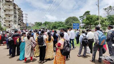 The examination was scheduled at 2 pm across the given centres and the entry for the applicants started from 12.30 onwards. (Rahul Raut/HT PHOTO) The examination was scheduled at 2 pm across the given centres and the entry for the applicants started from 12.30 onwards. (Rahul Raut/HT PHOTO)
