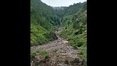 Debris scattered after a cloudburst in Kumarsain of Shimla district on Sunday. (HT Photo) Debris scattered after a cloudburst in Kumarsain of Shimla district on Sunday. (HT Photo)