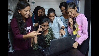 While all girl candidates cleared the exam, the pass percentage among boys stood at 99.99%. (Representational image) (HT PHOTO) While all girl candidates cleared the exam, the pass percentage among boys stood at 99.99%. (Representational image) (HT PHOTO)