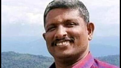 RSS leader Sreenivasan was hacked to death in his shop in Melamuri in Palakkad allegedly by SDPI workers. (ANI) RSS leader Sreenivasan was hacked to death in his shop in Melamuri in Palakkad allegedly by SDPI workers. (ANI)