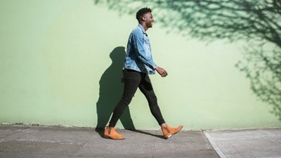 Walking: Walking helps in clearing the mind and reducing symptoms of depression, anxiety and insomnia. (Unsplash)