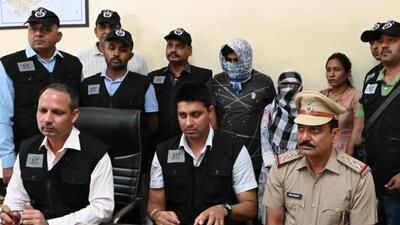 Accused in custody of police in Panchkula. (Sant Arora/HT) Accused in custody of police in Panchkula. (Sant Arora/HT)