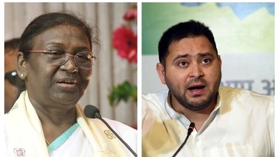 Tejashwi Yadav said Rashtrapati Bhavan does not need a statue, it needs a President.&nbsp;