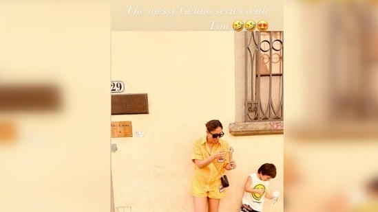 Kareena Kapoor Khan enjoys a Gelato date with Taimur.&nbsp;(Instagram)