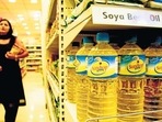 For oil and fats (edible oil) sub-category, this share is 3.56%.(Bloomberg file photo) For oil and fats (edible oil) sub-category, this share is 3.56%.(Bloomberg file photo)