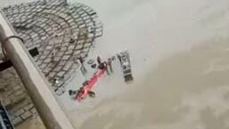 खलघाट बस दुर्घटना: खरगोन और आसपास के धार जिले के अधिकारियों ने मिलकर बचाव अभियान चलाया है (ट्विटर/स्क्रीनग्रैब)