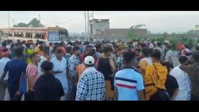Angry kanwarias and other people blocked the highway and damaged a few buses after the accident. (Sourced)